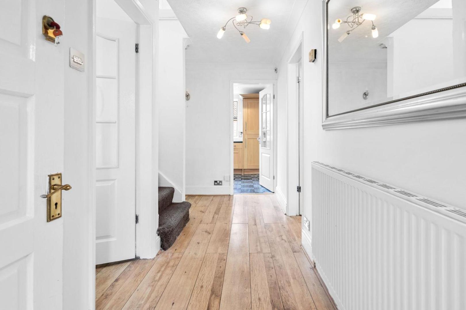 Spacious 5 Bedroom House 诺丁汉 外观 照片